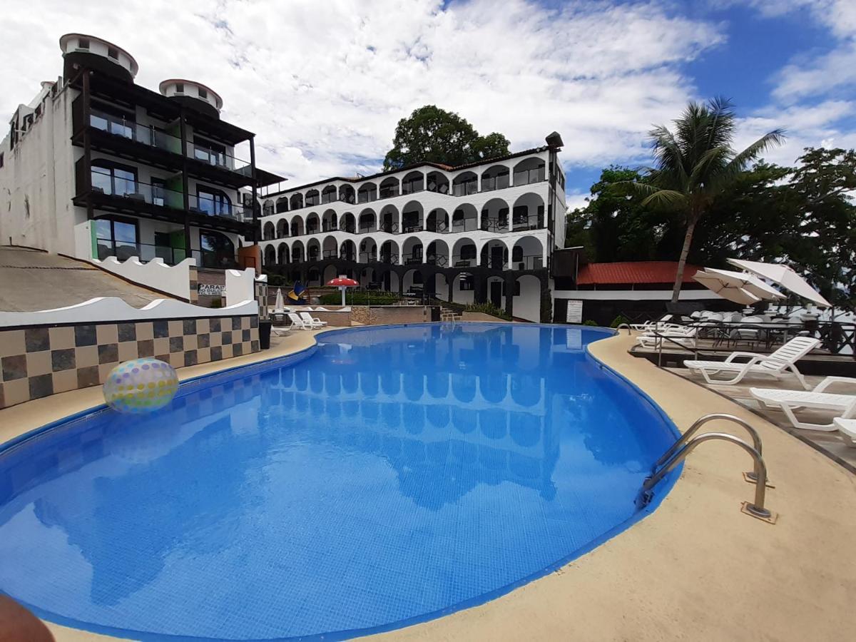 Hotel Mi Paraiso Rio Dulce Castillo de San Felipe Exterior photo